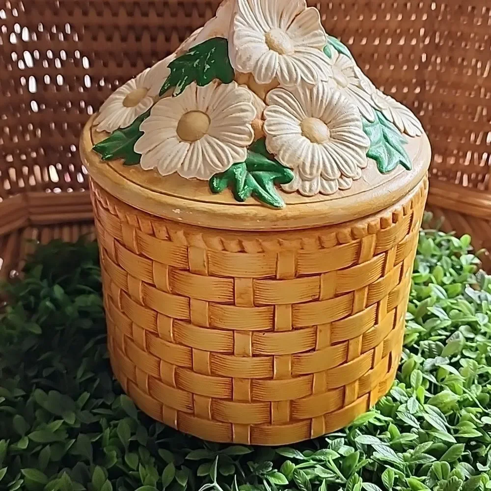 Vintage 70's Set Of 4 Daisy & Basket Weave Ceramic Canisters